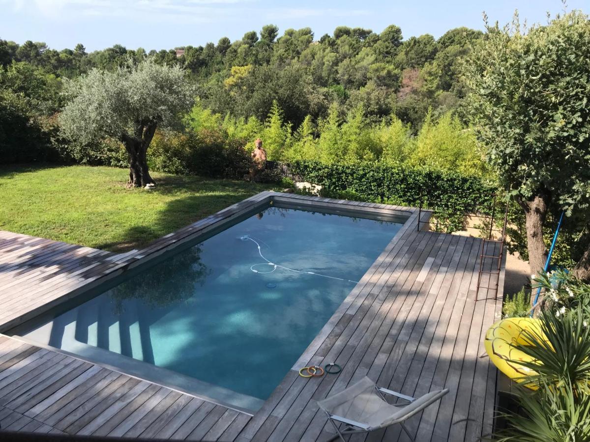 Villa L'Ensoleillee Roquefort-les-Pins Exterior photo